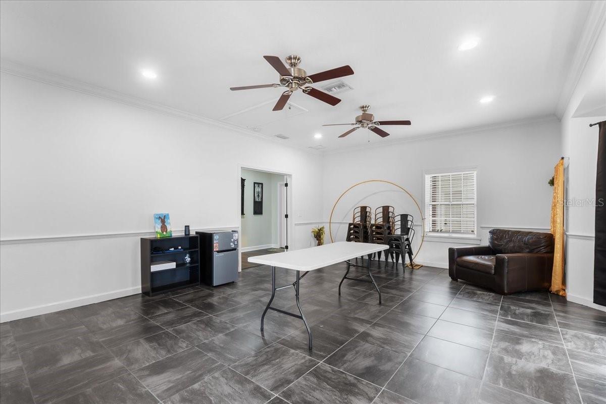 GAINES COVE - Residential