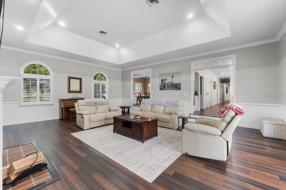 GAINES COVE - Residential