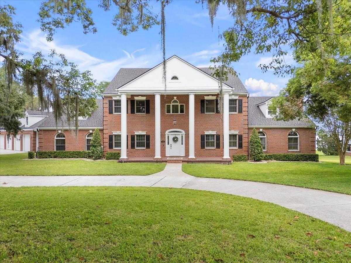 3826 GAINES COURT