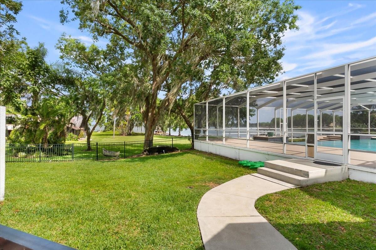 GAINES COVE - Residential