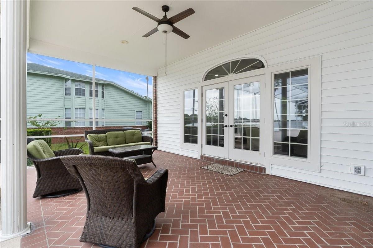 GAINES COVE - Residential