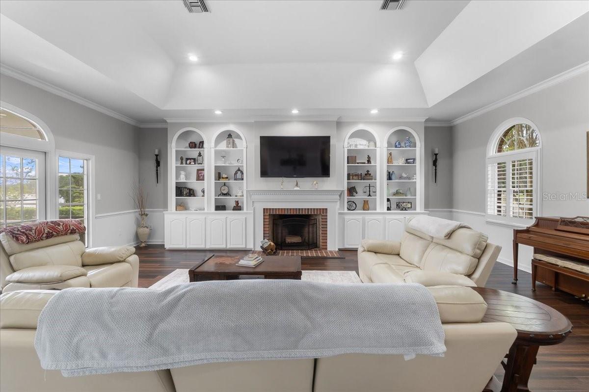 GAINES COVE - Residential