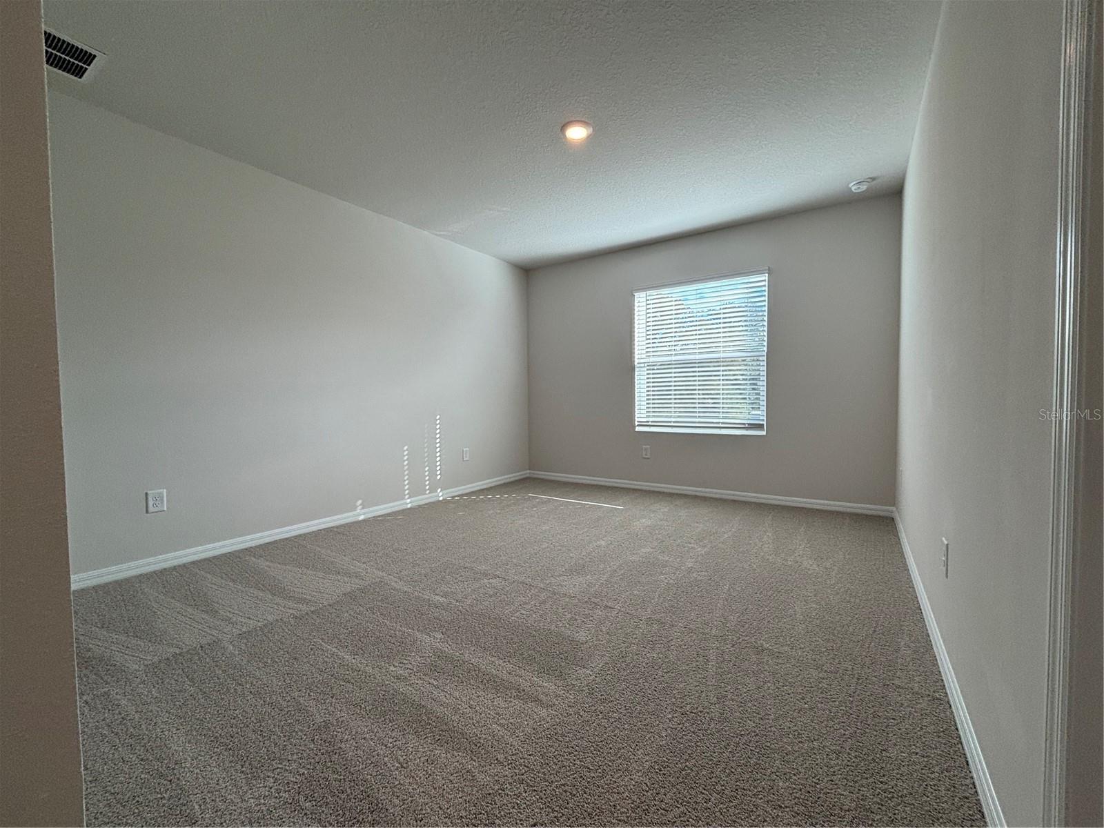 AZALEA SHORES - Residential Lease