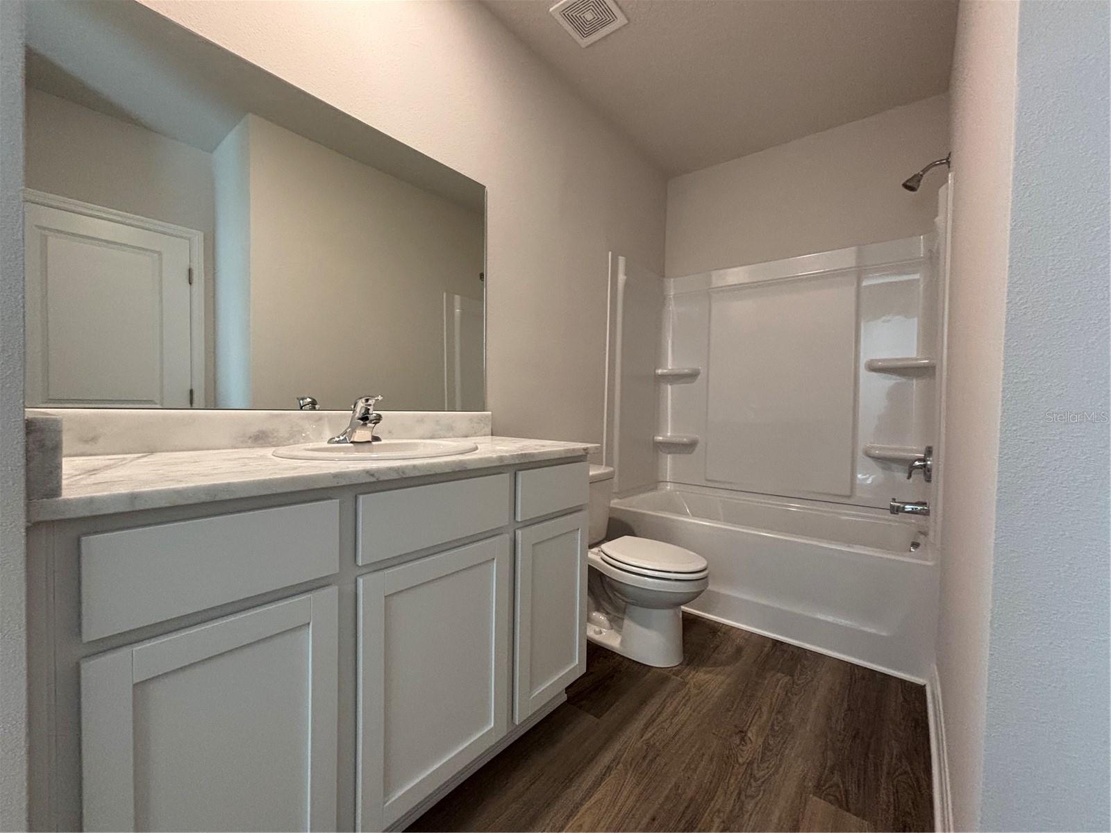 AZALEA SHORES - Residential Lease