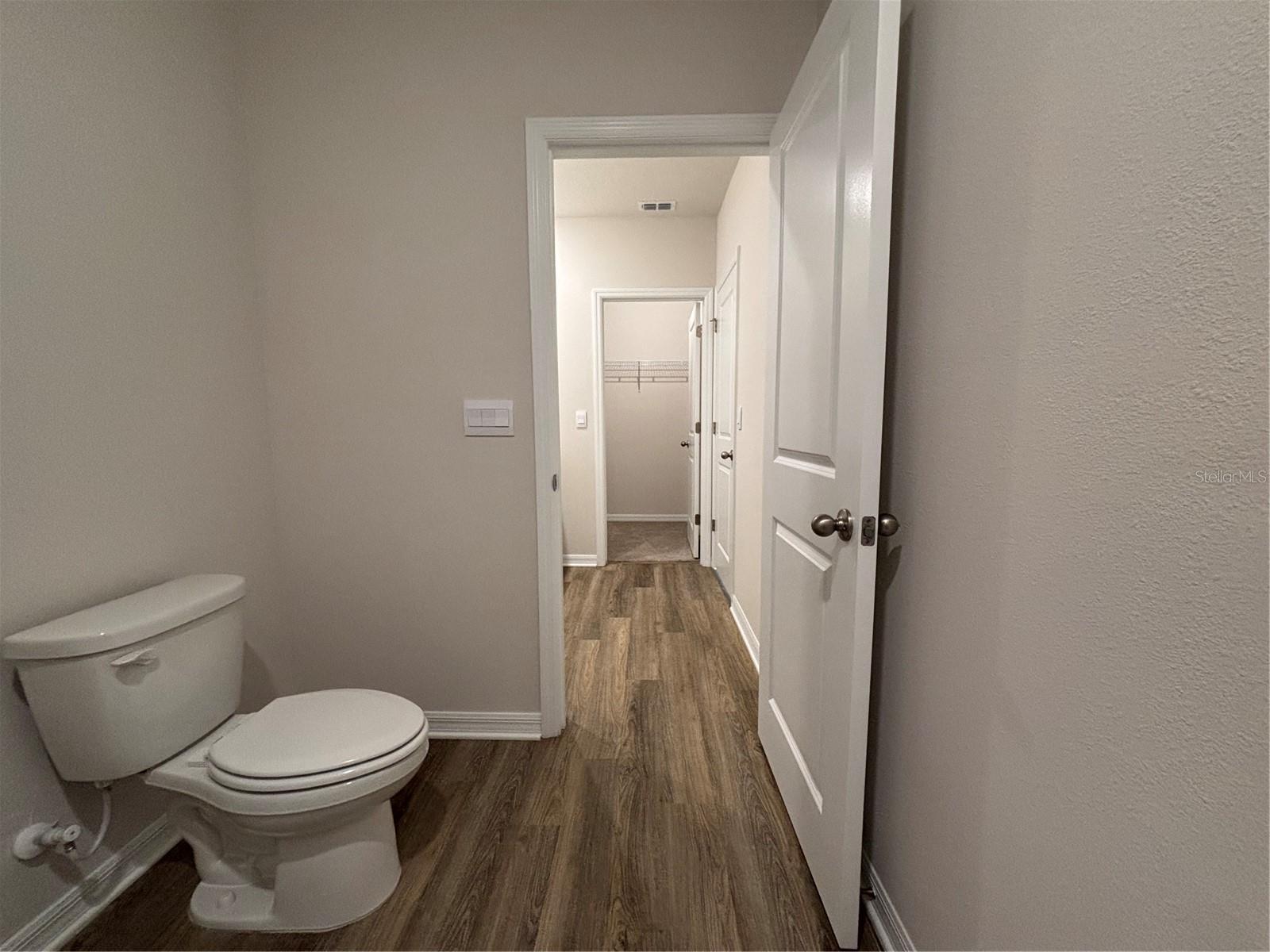 AZALEA SHORES - Residential Lease