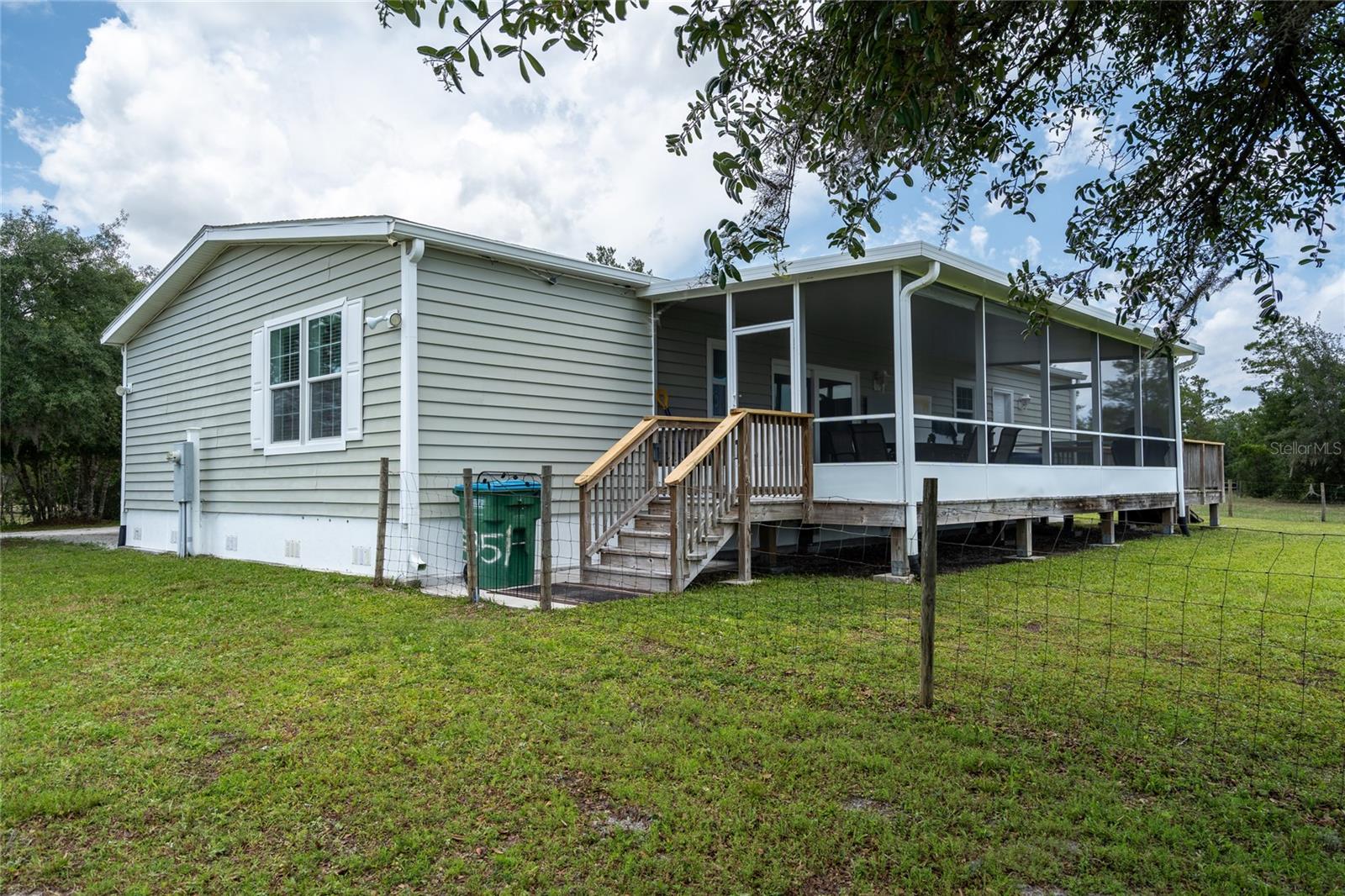 ACREAGE - Residential