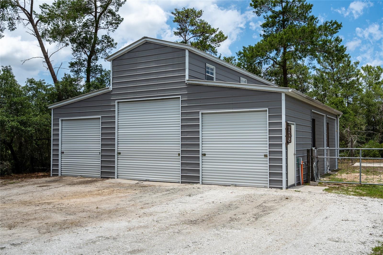 ACREAGE - Residential