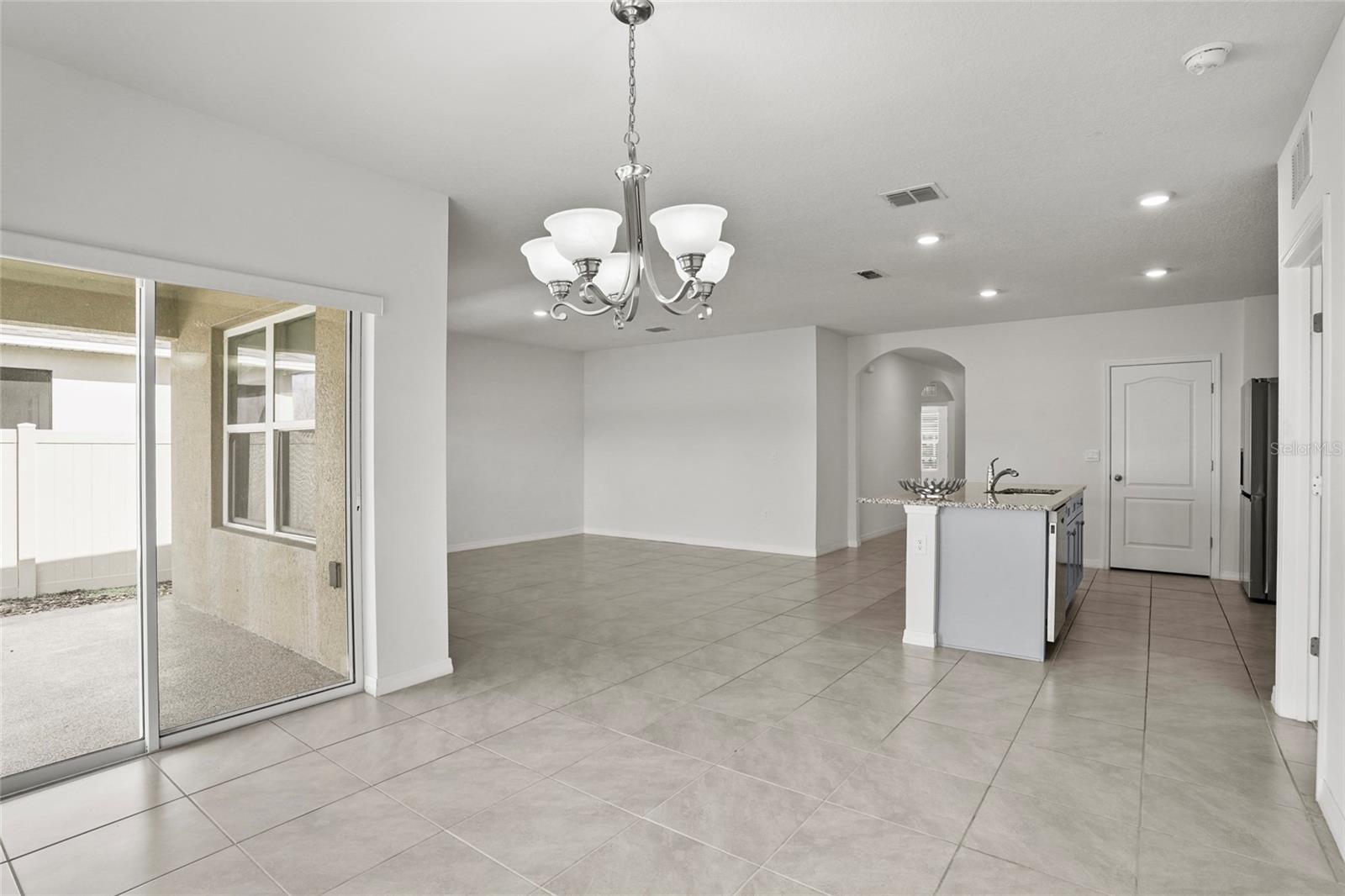 RIVERSTONE PH 5 & 6 - Residential