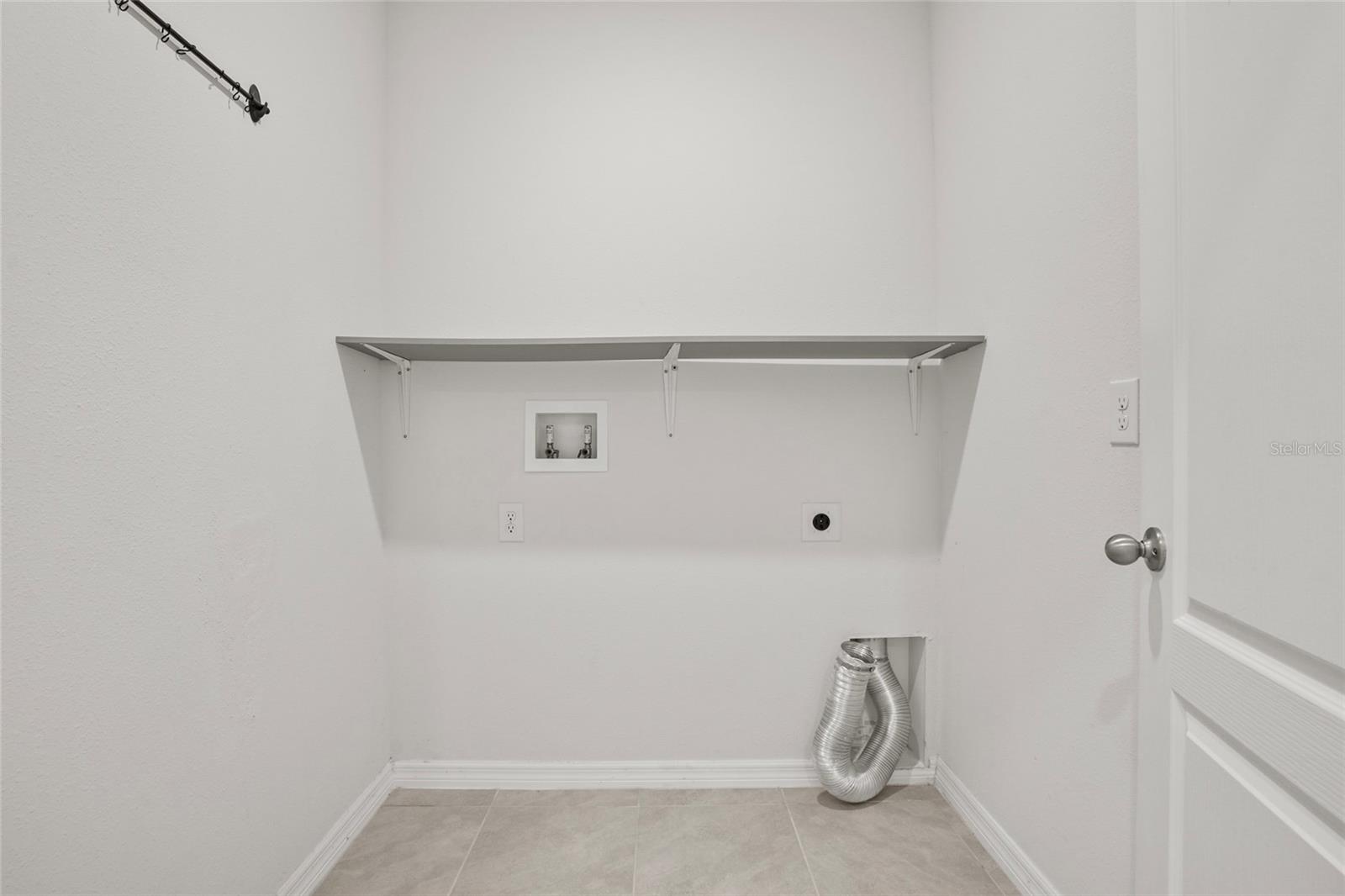 RIVERSTONE PH 5 & 6 - Residential