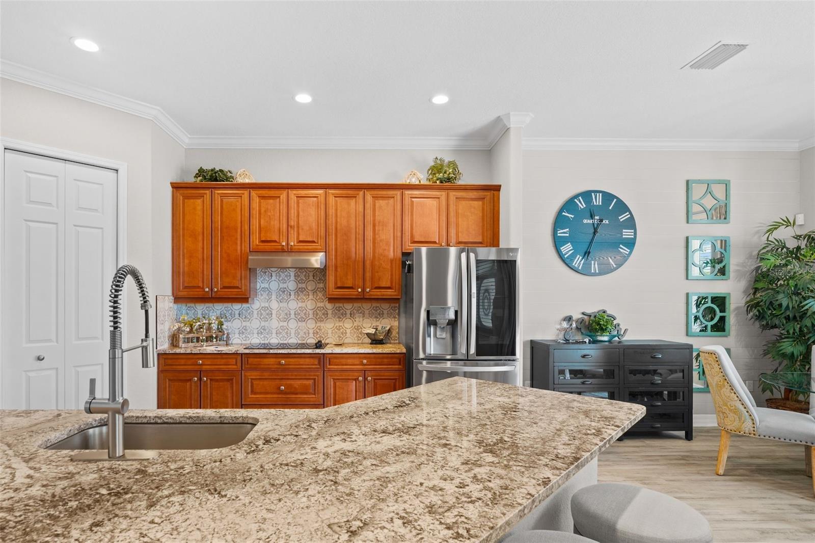 RIVER STRAND - Residential