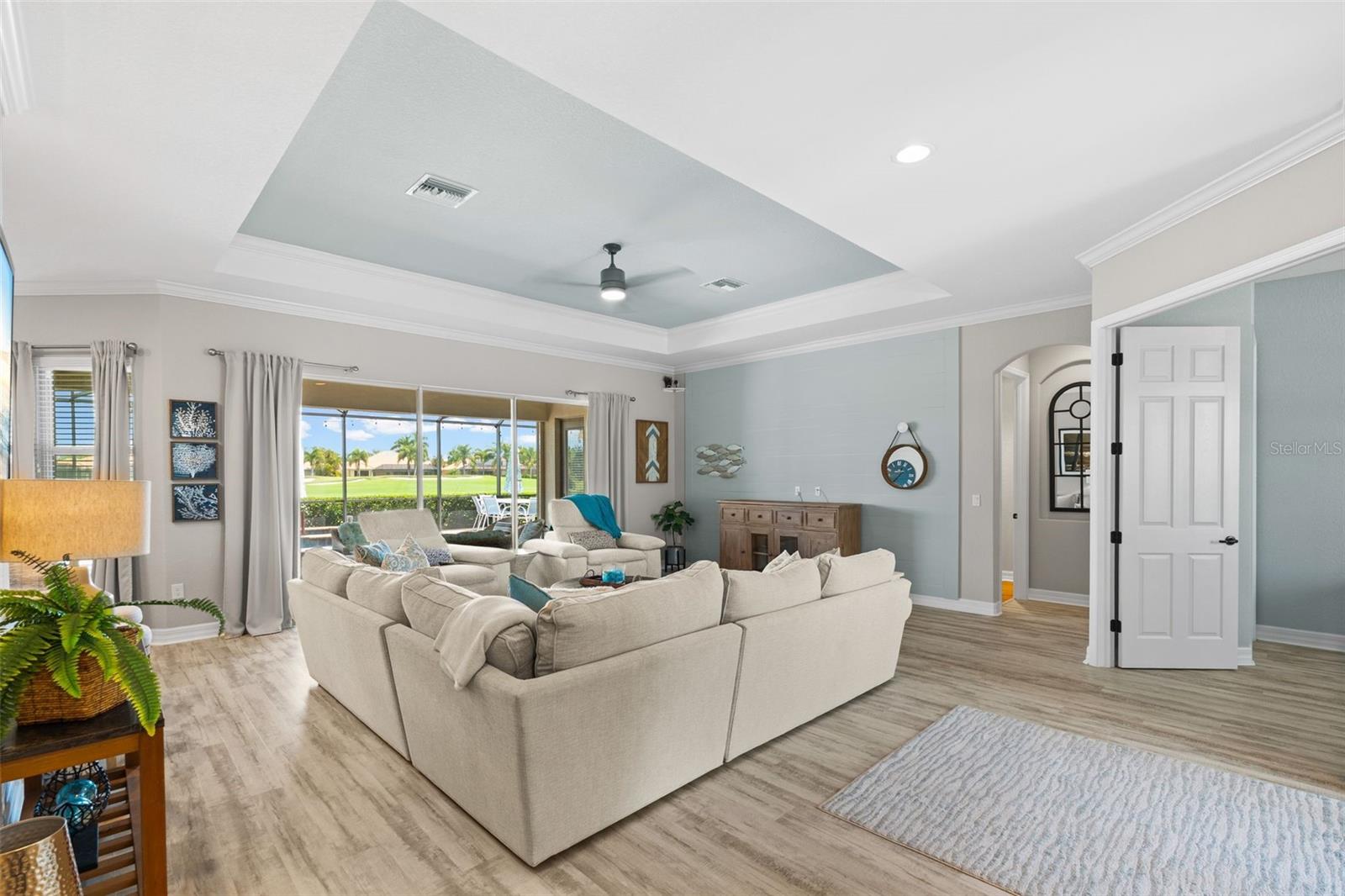 RIVER STRAND - Residential