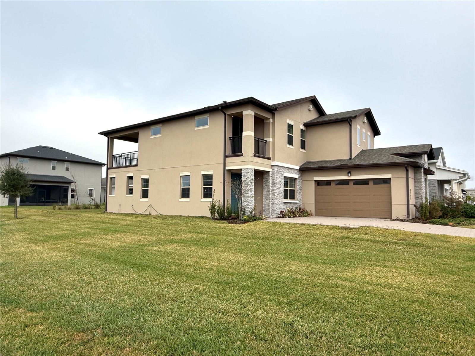 TWIN LAKES PH 8 - Residential Lease