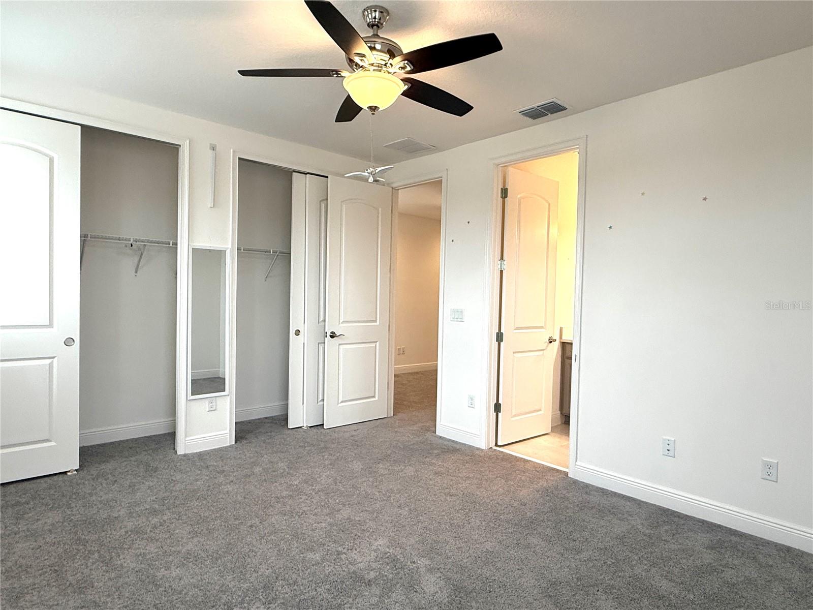 TWIN LAKES PH 8 - Residential Lease