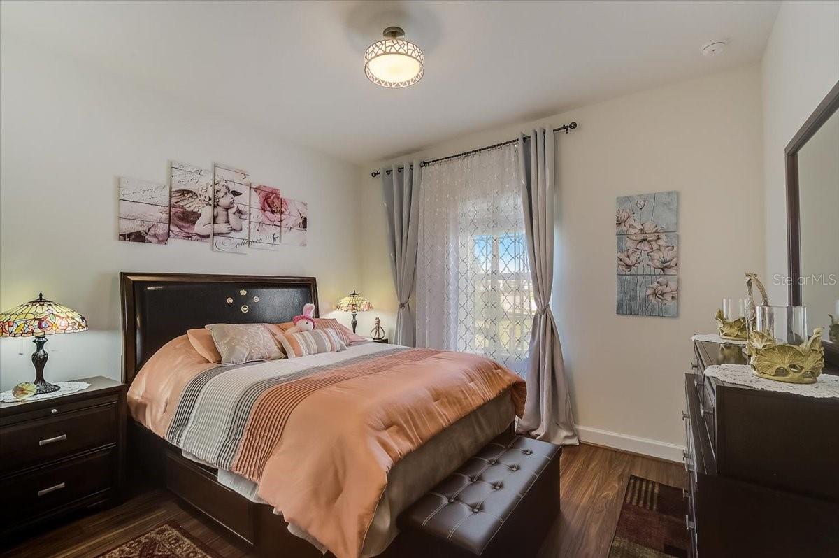 GRANDVIEW AT THE HEIGHTS - Residential