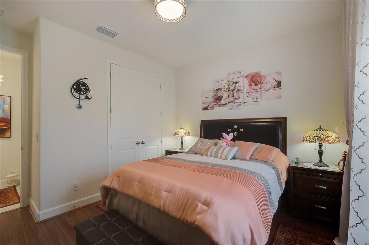 GRANDVIEW AT THE HEIGHTS - Residential