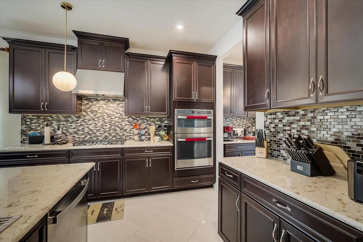 GRANDVIEW AT THE HEIGHTS - Residential