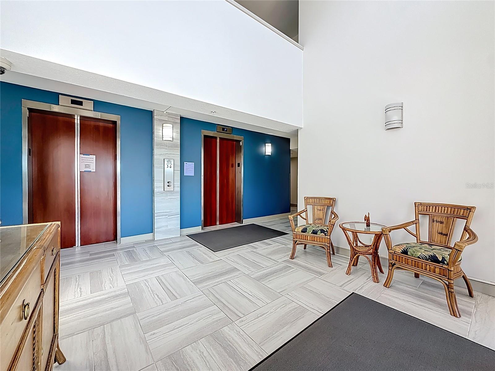 KEY CAPRI CONDO - Residential