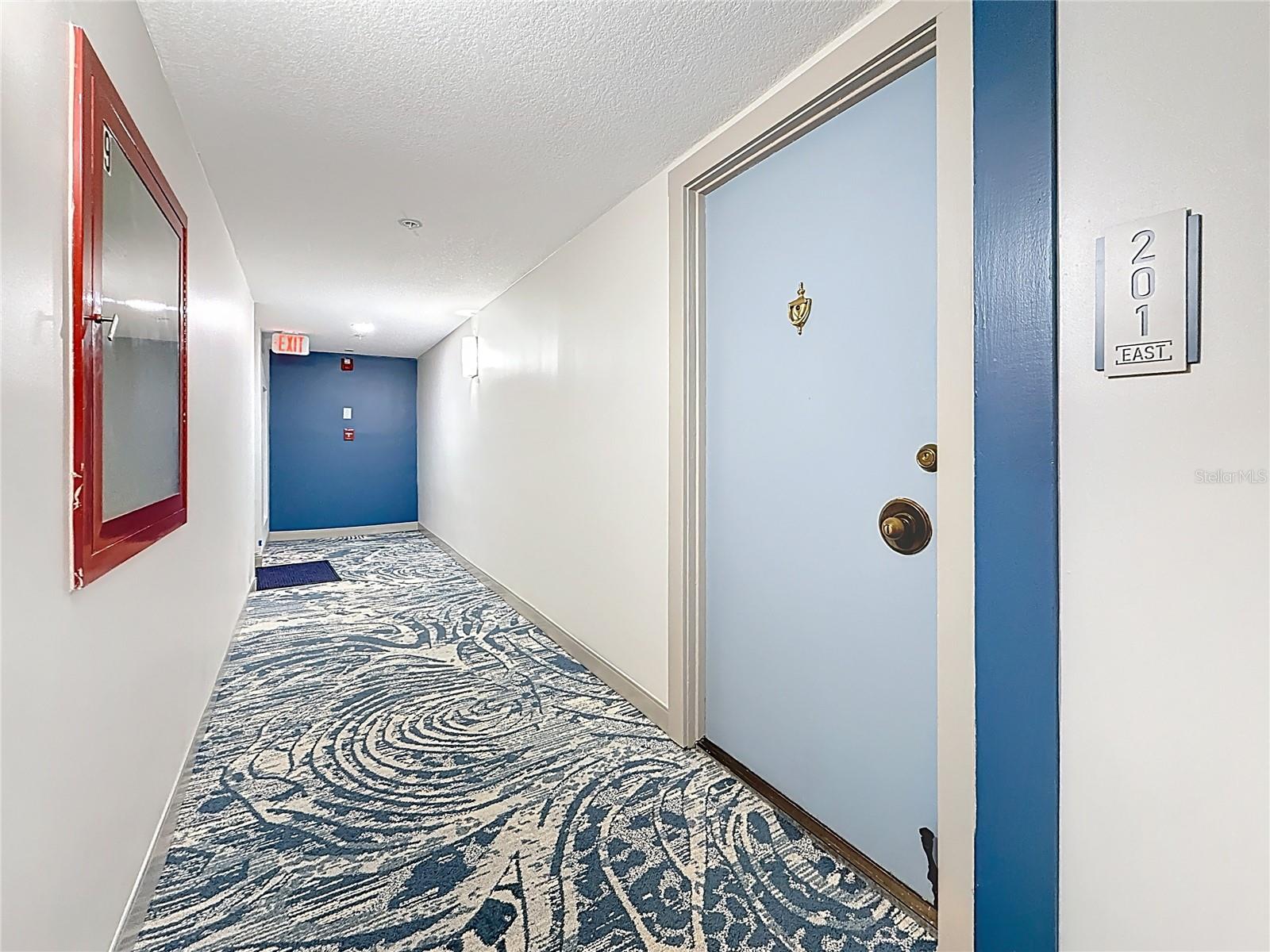 KEY CAPRI CONDO - Residential