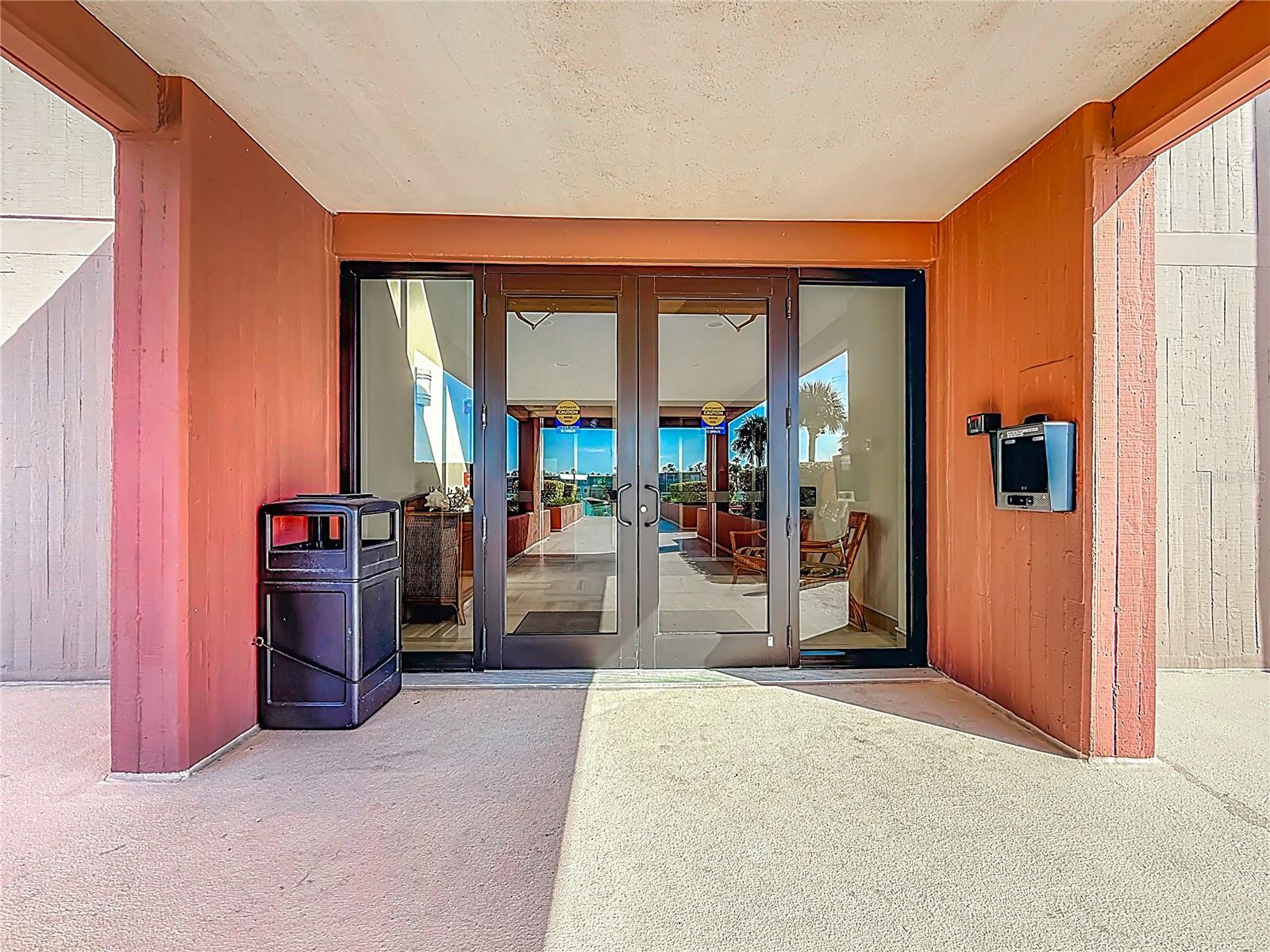 KEY CAPRI CONDO - Residential