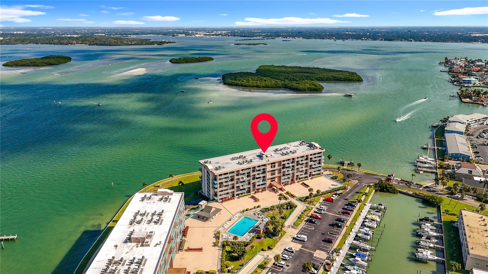 KEY CAPRI CONDO - Residential