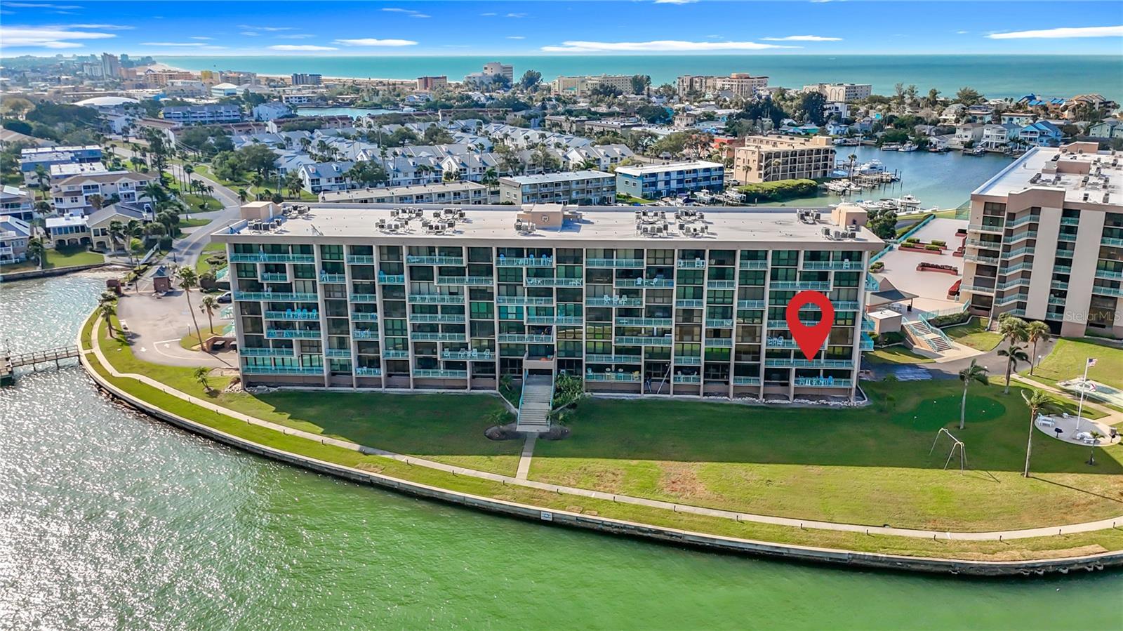 KEY CAPRI CONDO - Residential