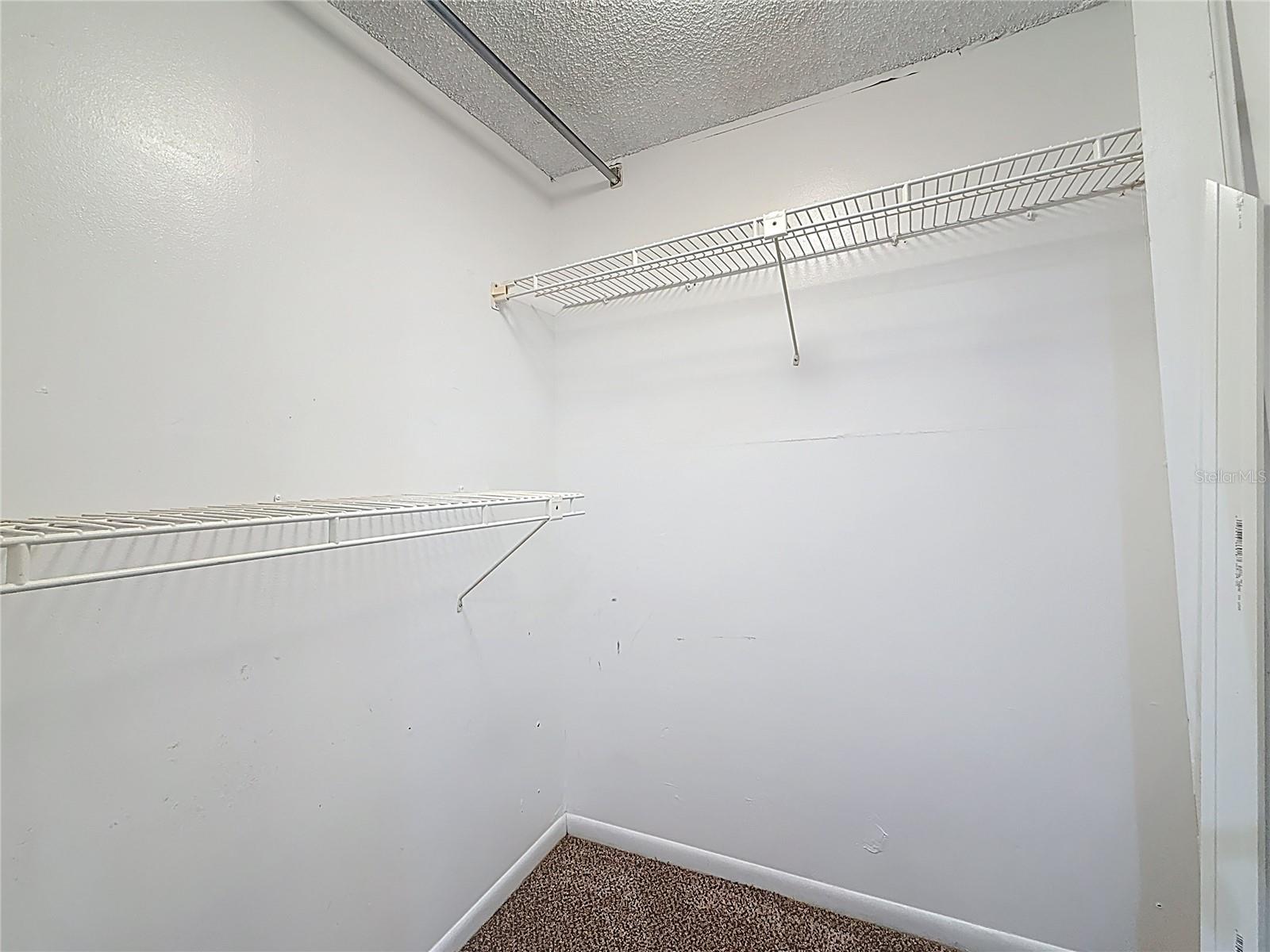 KEY CAPRI CONDO - Residential