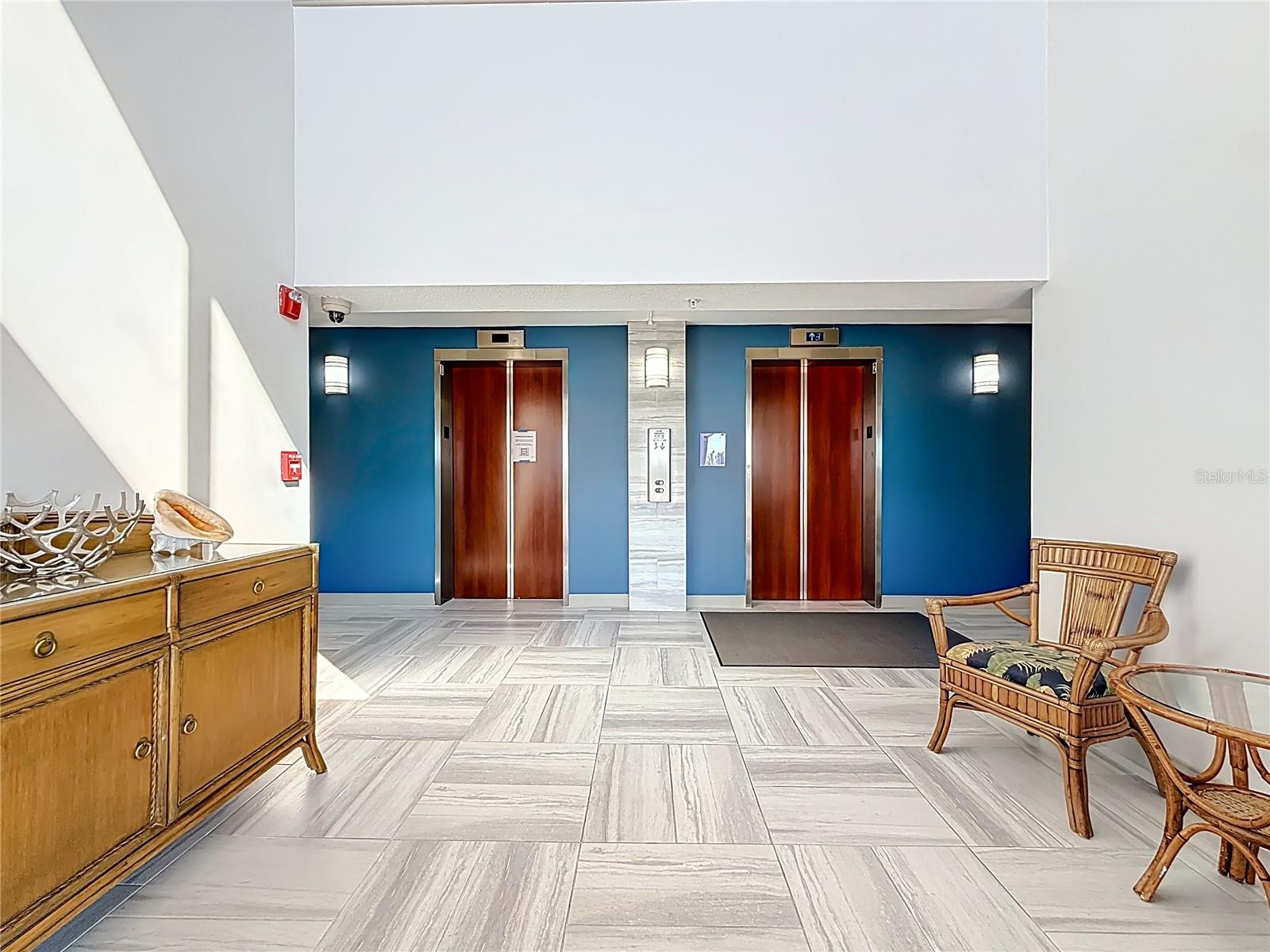 KEY CAPRI CONDO - Residential