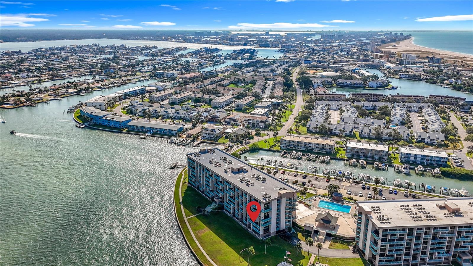 KEY CAPRI CONDO - Residential