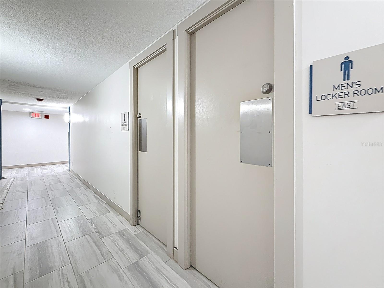 KEY CAPRI CONDO - Residential