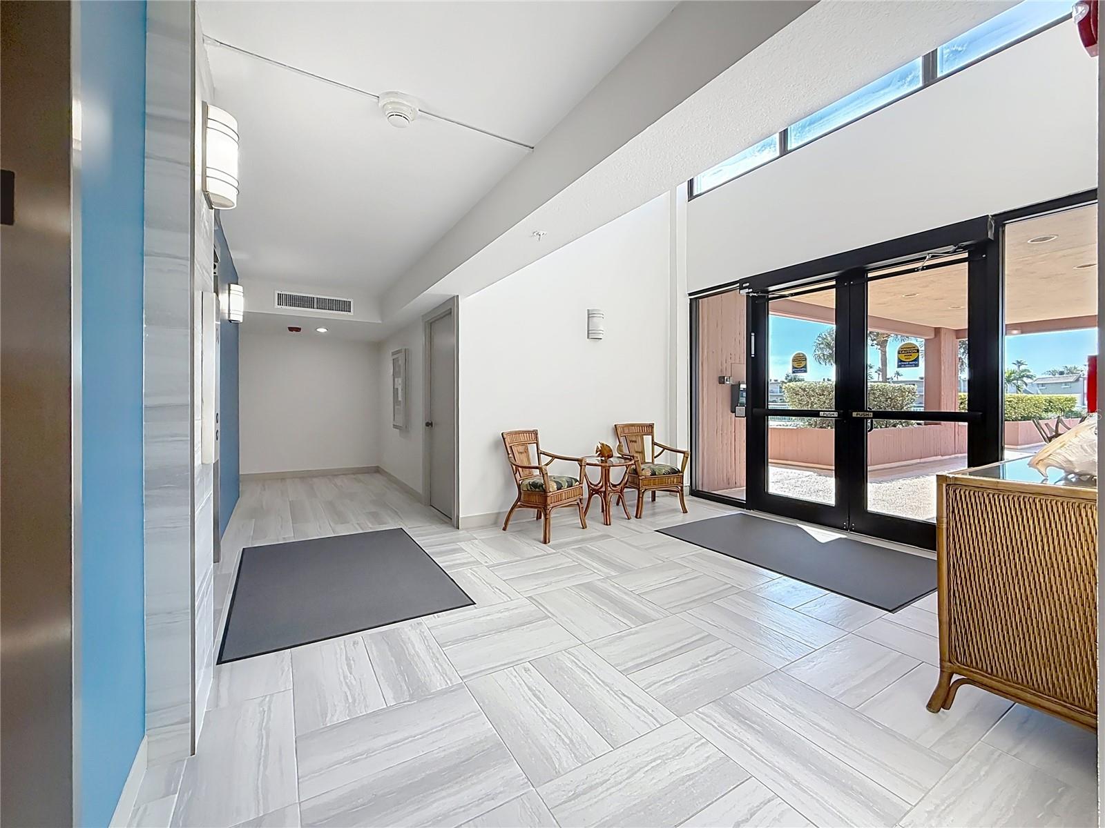 KEY CAPRI CONDO - Residential