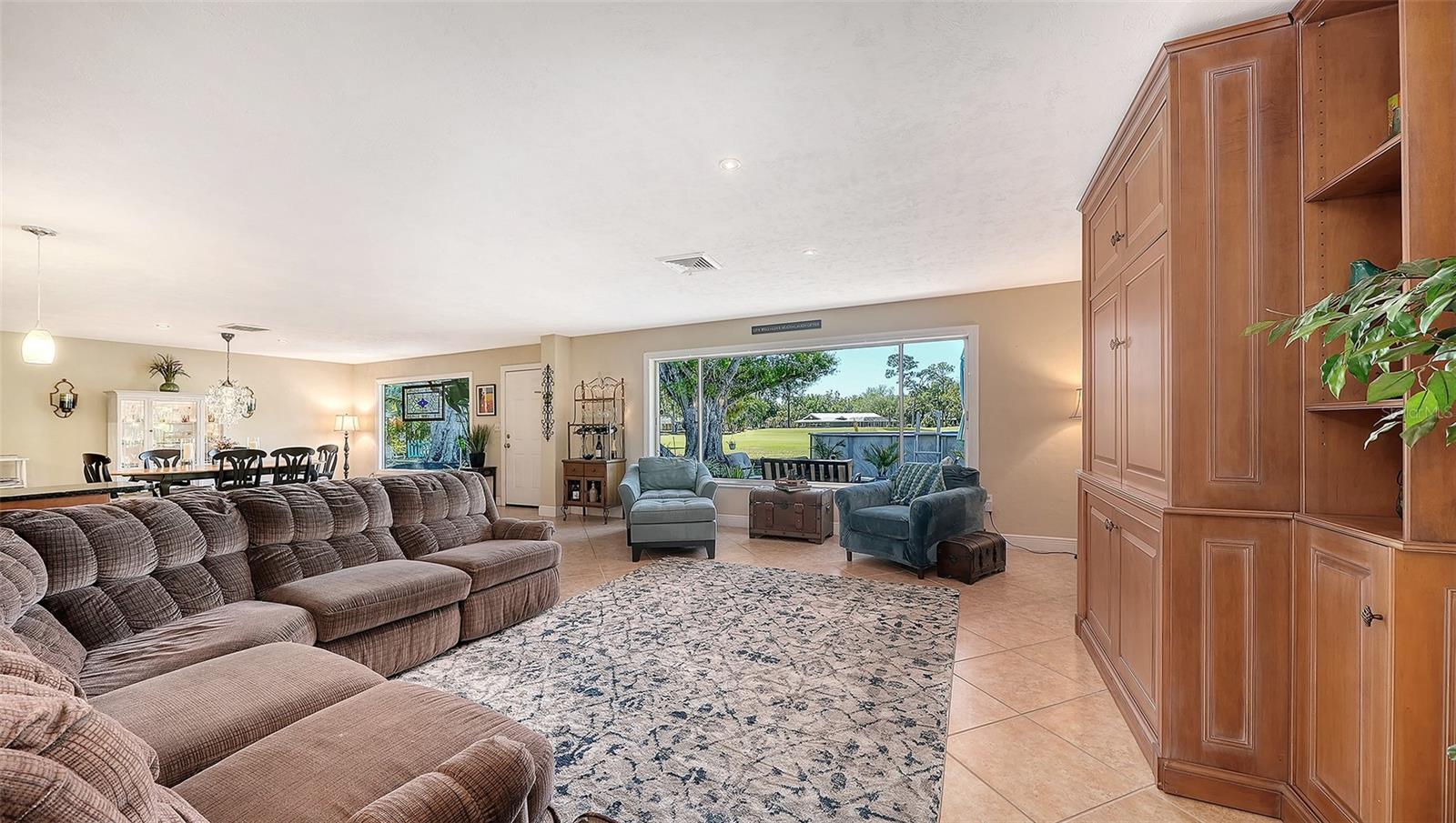 WHITFIELD COUNTRY CLUB - Residential