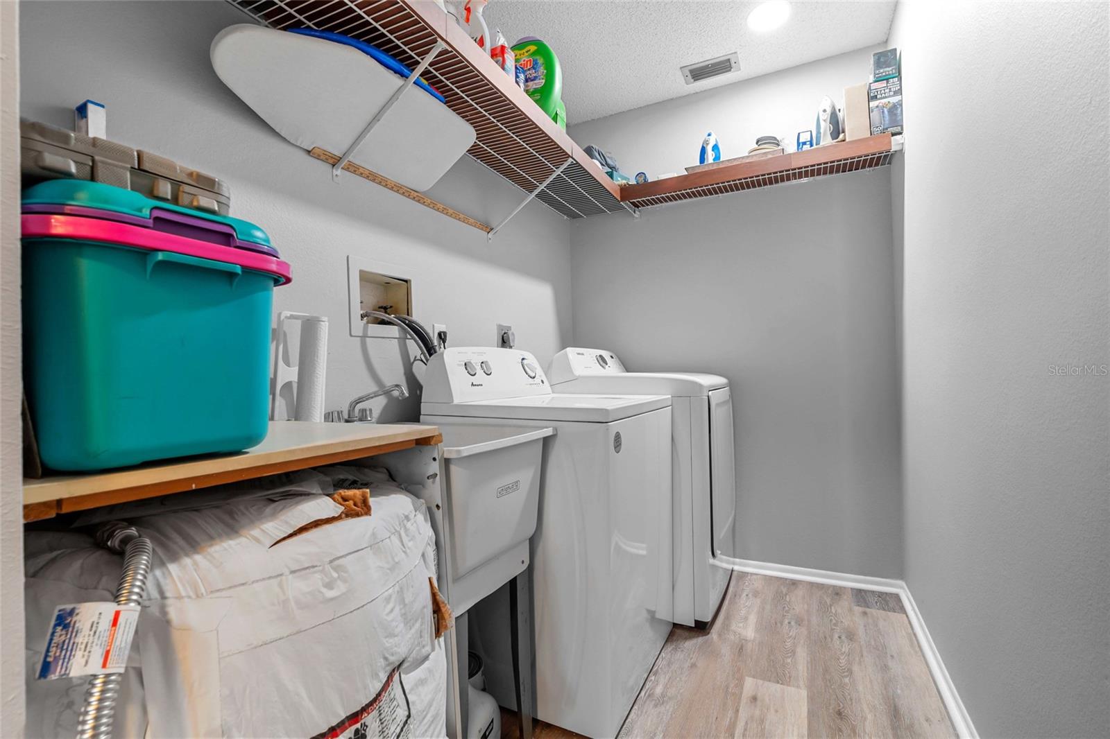 IMPERIAL COVE 13 - Residential