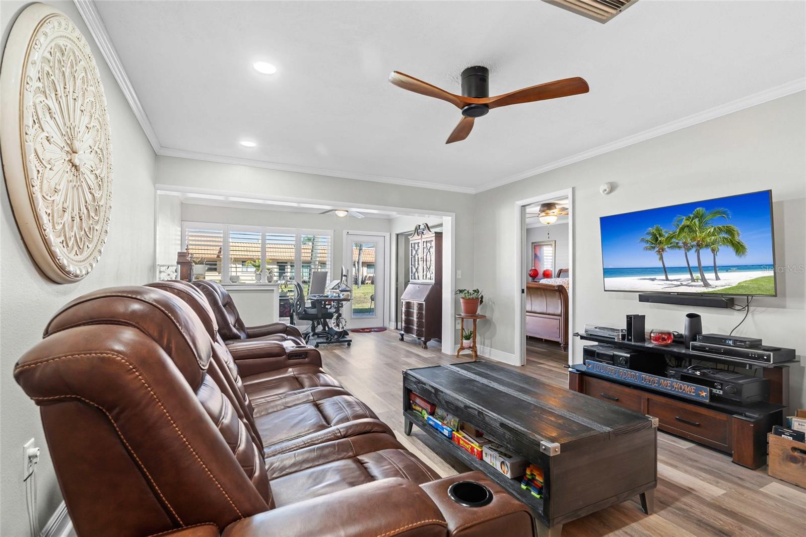 IMPERIAL COVE 13 - Residential