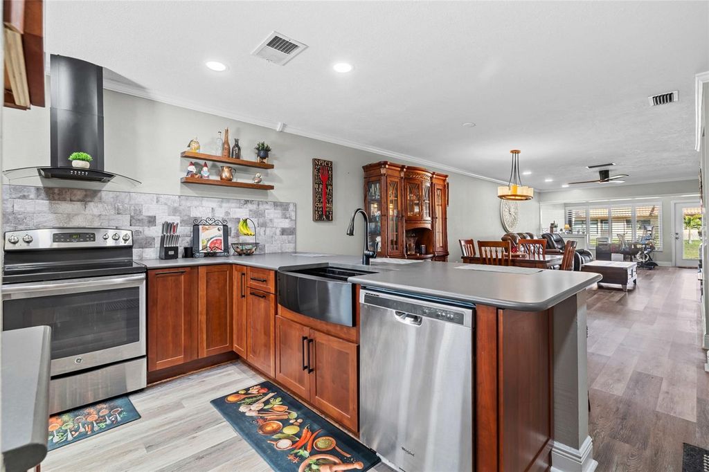 Photo of 19029 Us Highway 19 N #27E, Clearwater, FL 33764 (MLS # TB8480845)