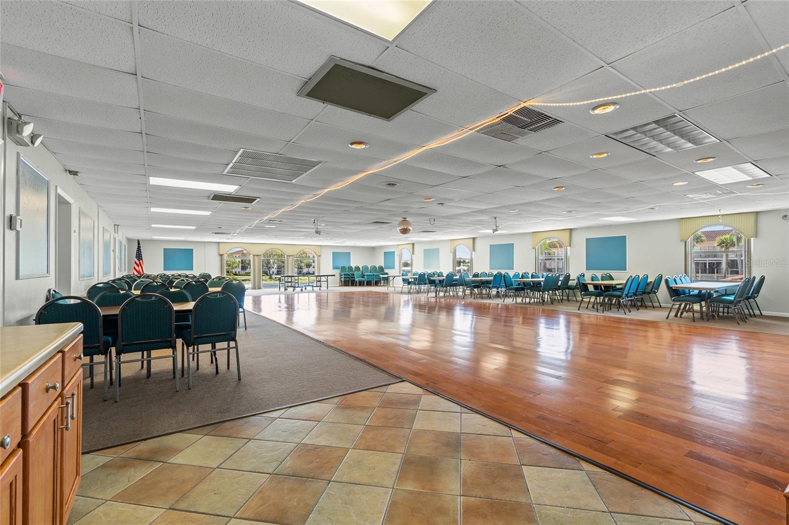 IMPERIAL COVE 13 - Residential