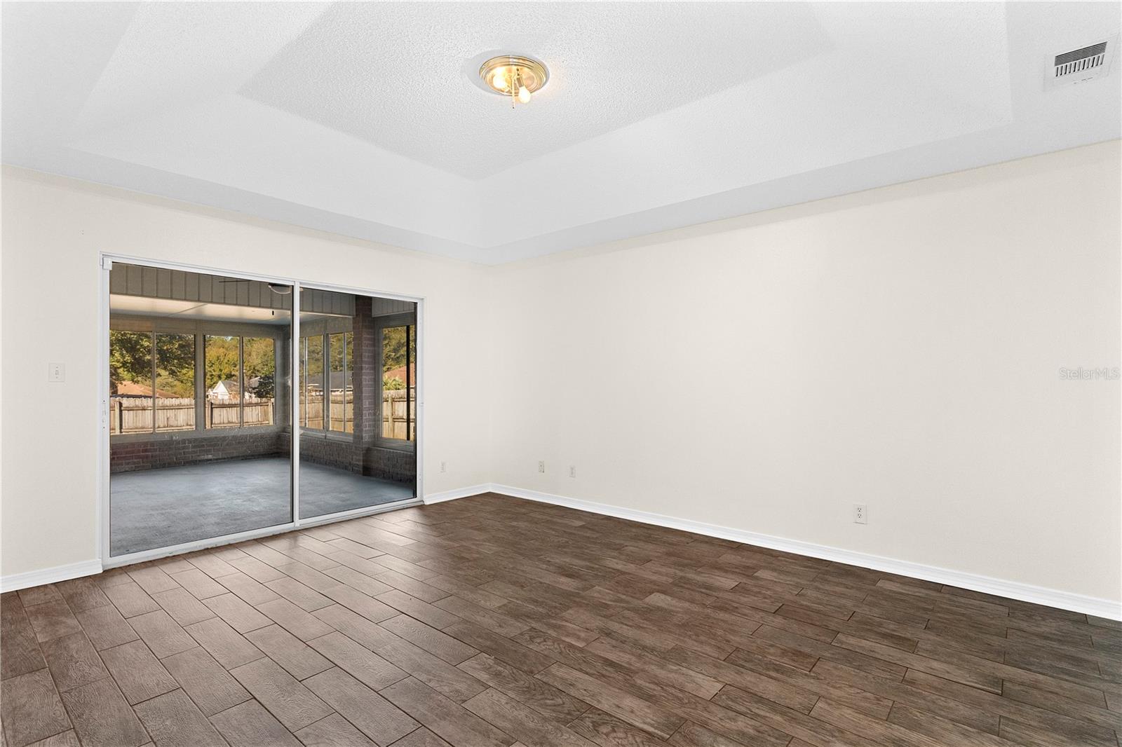 6622 HALLENDALE DRIVE