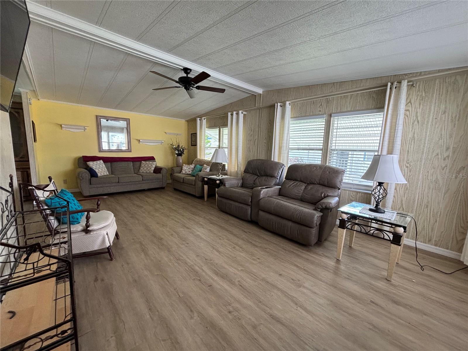 TERRA CEIA MANOR CO-OP - Residential