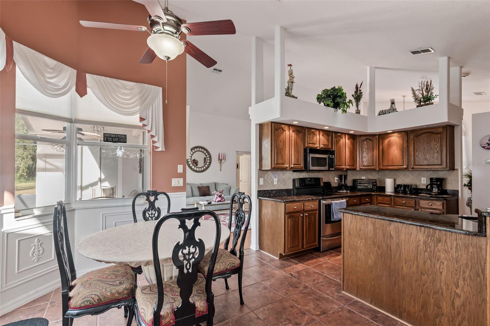 RAINBOW WOODS - Residential