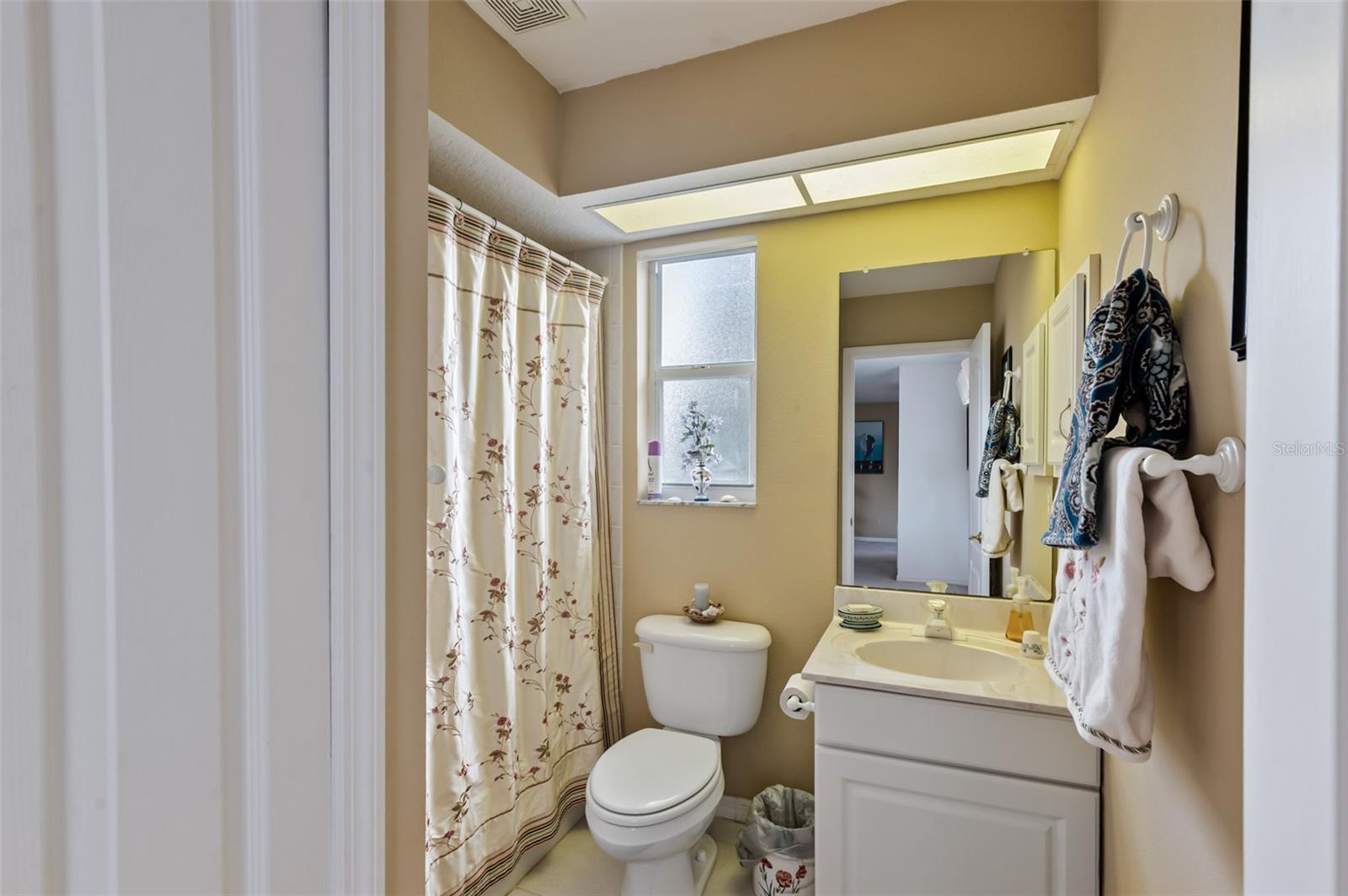 RAINBOW WOODS - Residential