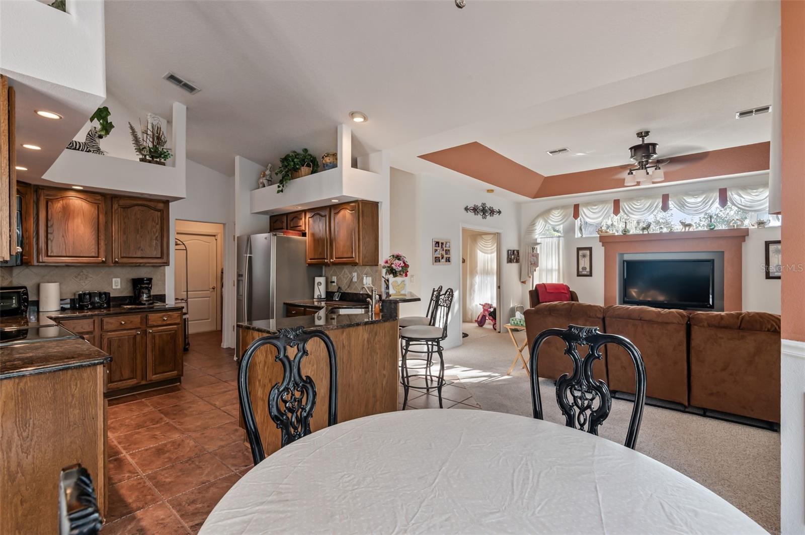 RAINBOW WOODS - Residential