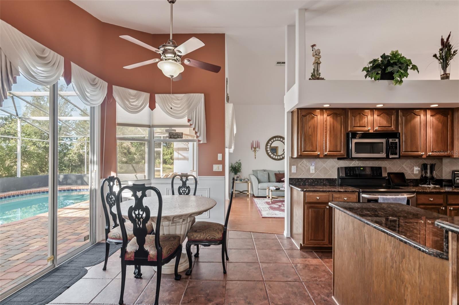 RAINBOW WOODS - Residential