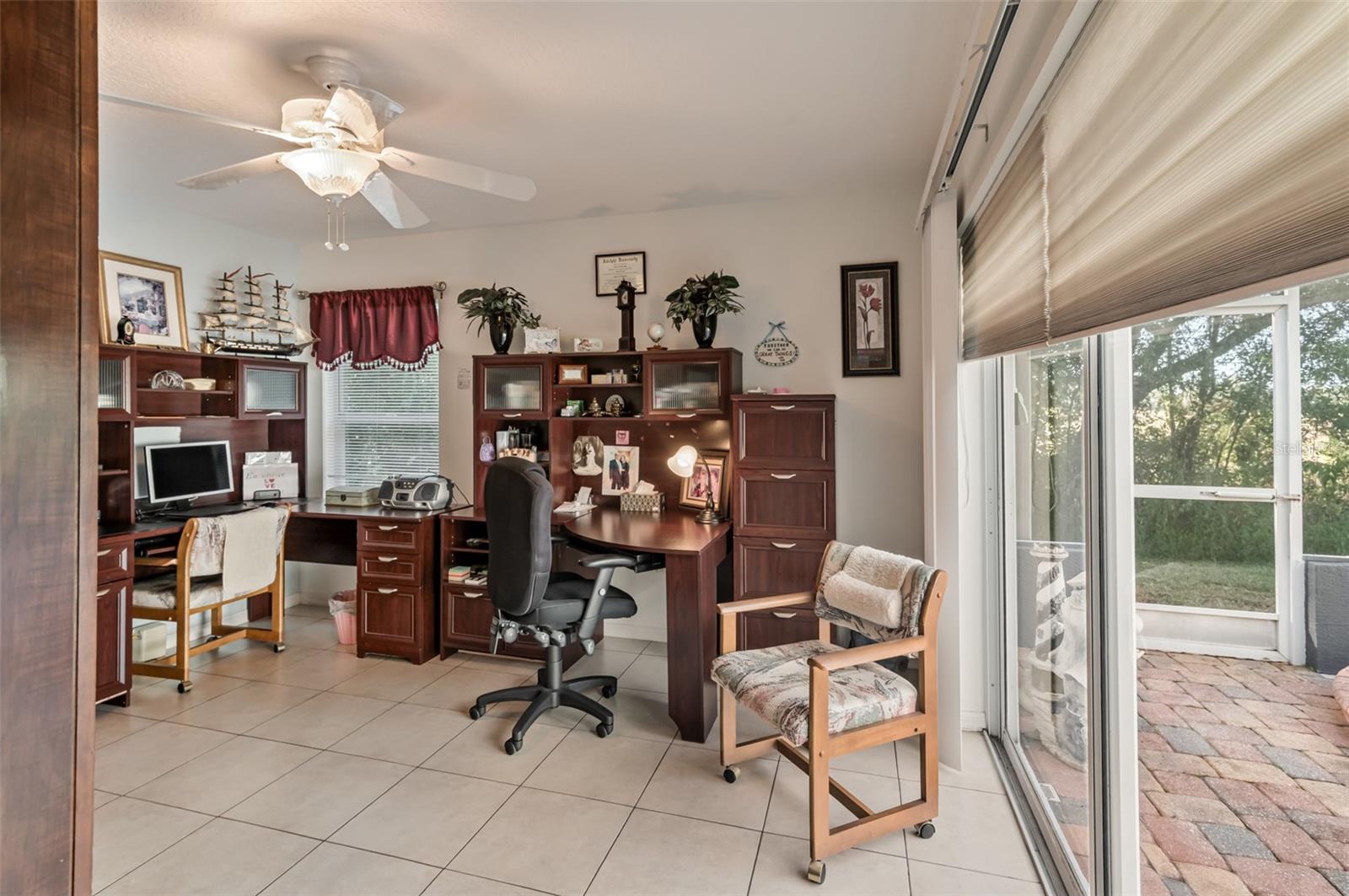 RAINBOW WOODS - Residential