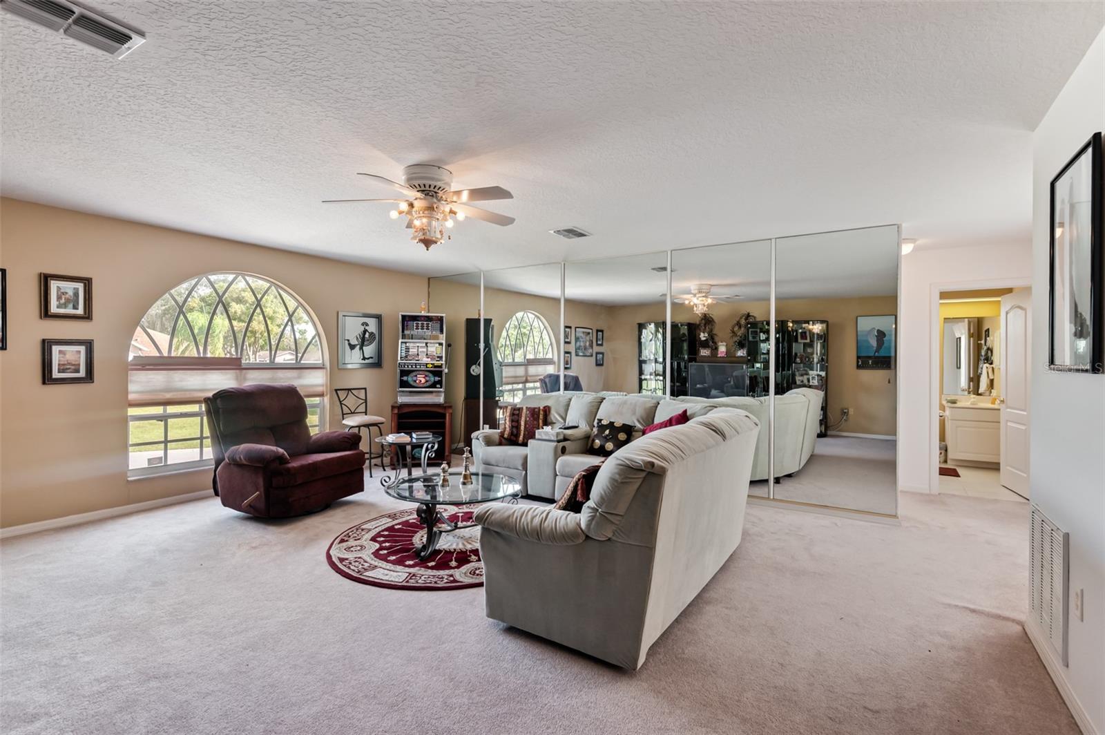 RAINBOW WOODS - Residential