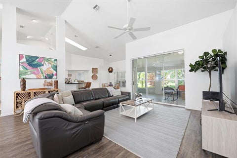 Tiny photo for 240 N Country Club Drive, Crystal River, FL 34429 (MLS # W7887000)
