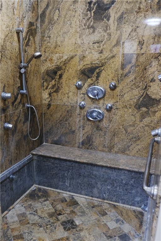 DORADO COUNTRY ESTATES - Residential