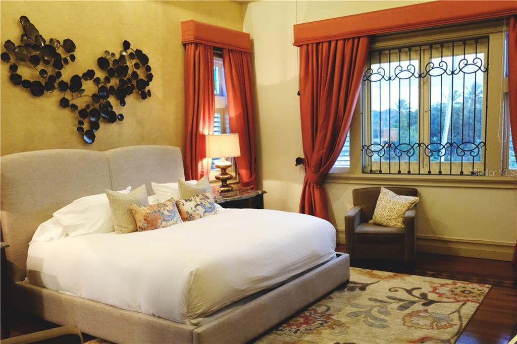 DORADO COUNTRY ESTATES - Residential