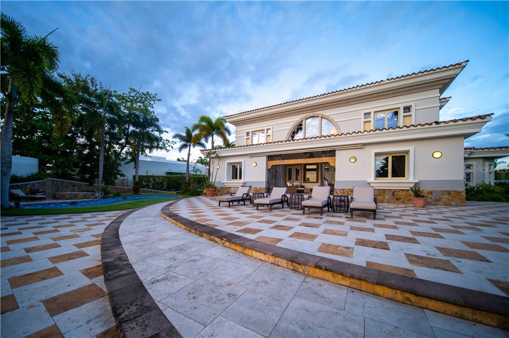 DORADO COUNTRY ESTATES - Residential