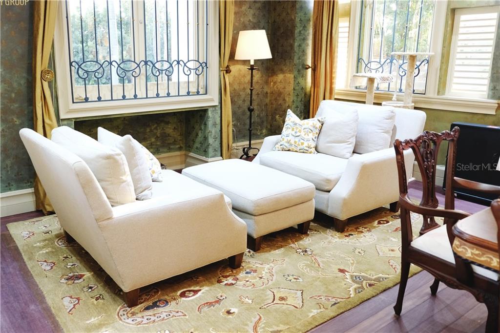 DORADO COUNTRY ESTATES - Residential