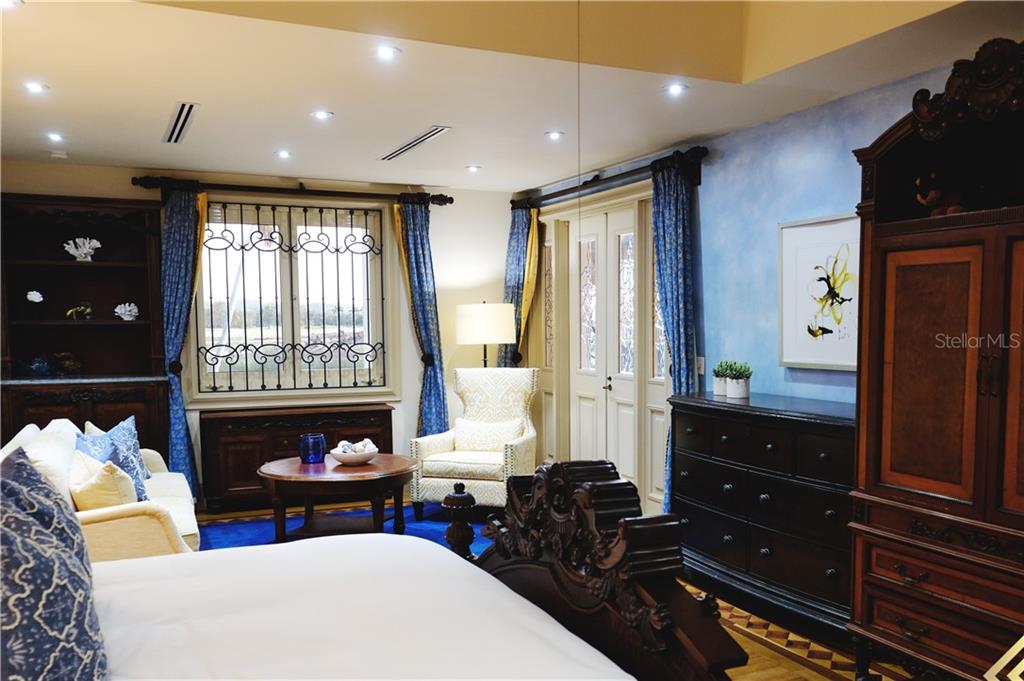 DORADO COUNTRY ESTATES - Residential