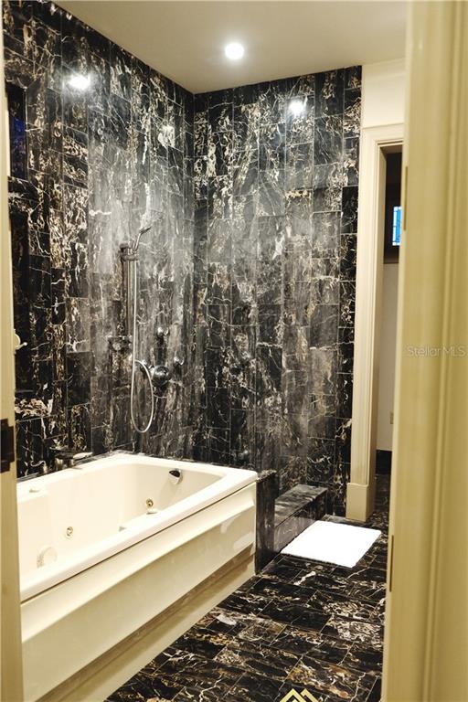 DORADO COUNTRY ESTATES - Residential